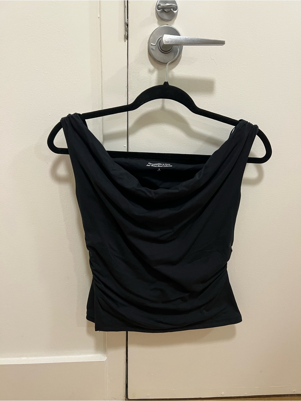Abercrombie & Fitch Black Draped Off-the-Shoulder Tank - Picture 2 of 4